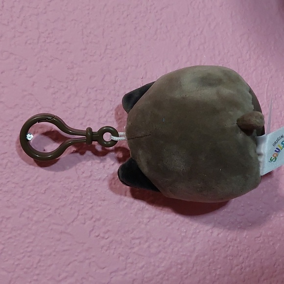 Squishmallow clip Mario the German Shepherd - Picture 2 of 3